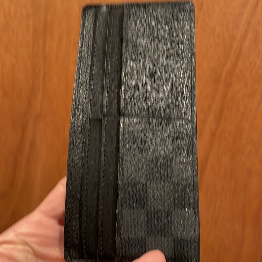 Authentic Louis Vuitton Wallet card holder - Picture 8 of 10
